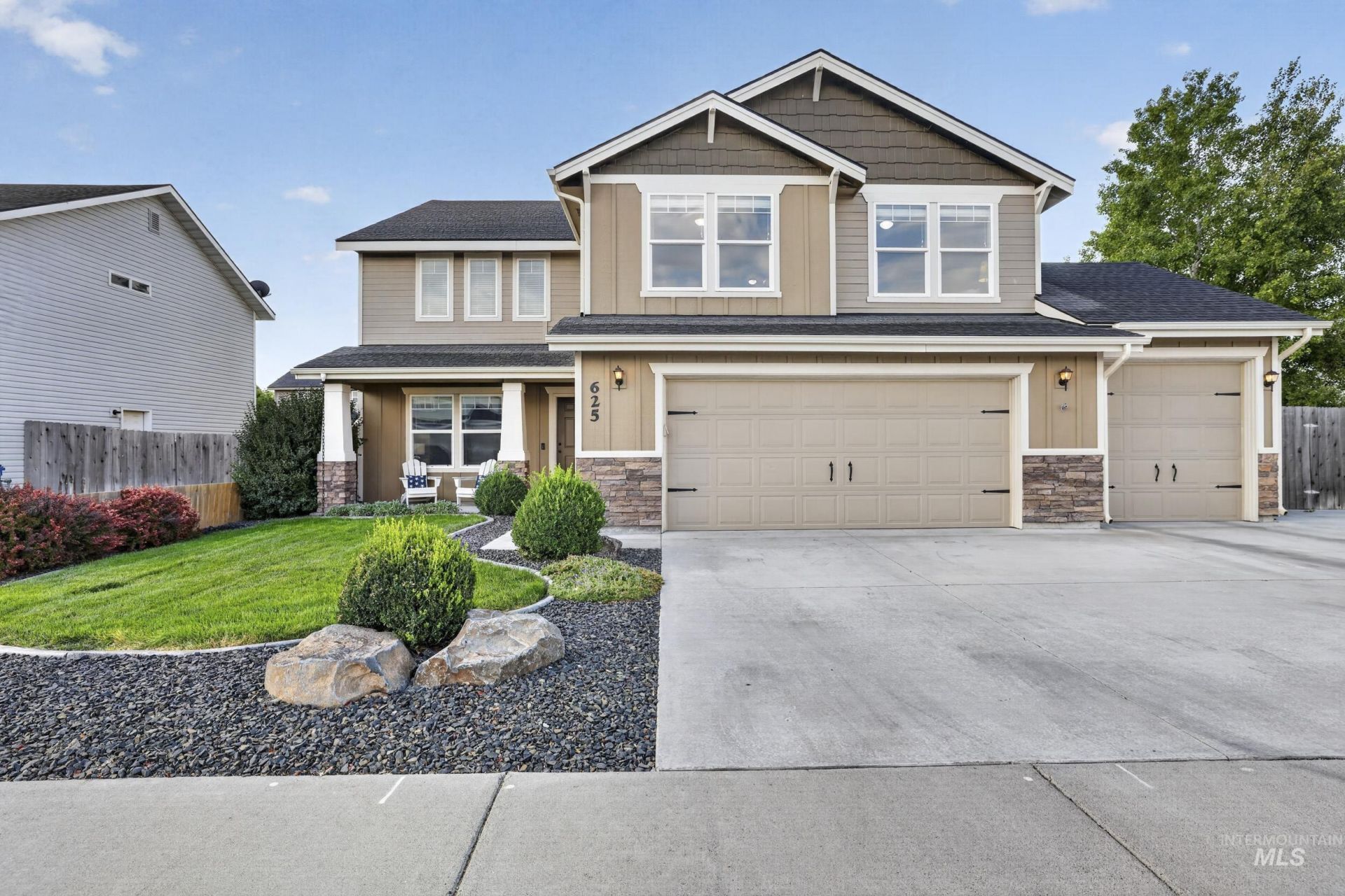 625 SW Josephine St, Mountain Home, ID 83647 Main Photo