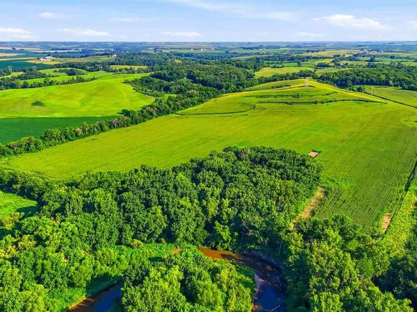 273rd St, Ladora, IA 52251