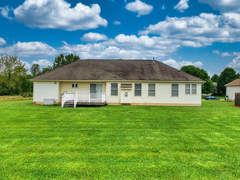 71 Bluegrass Drive , Pataskala, OH 43062 Photo 6