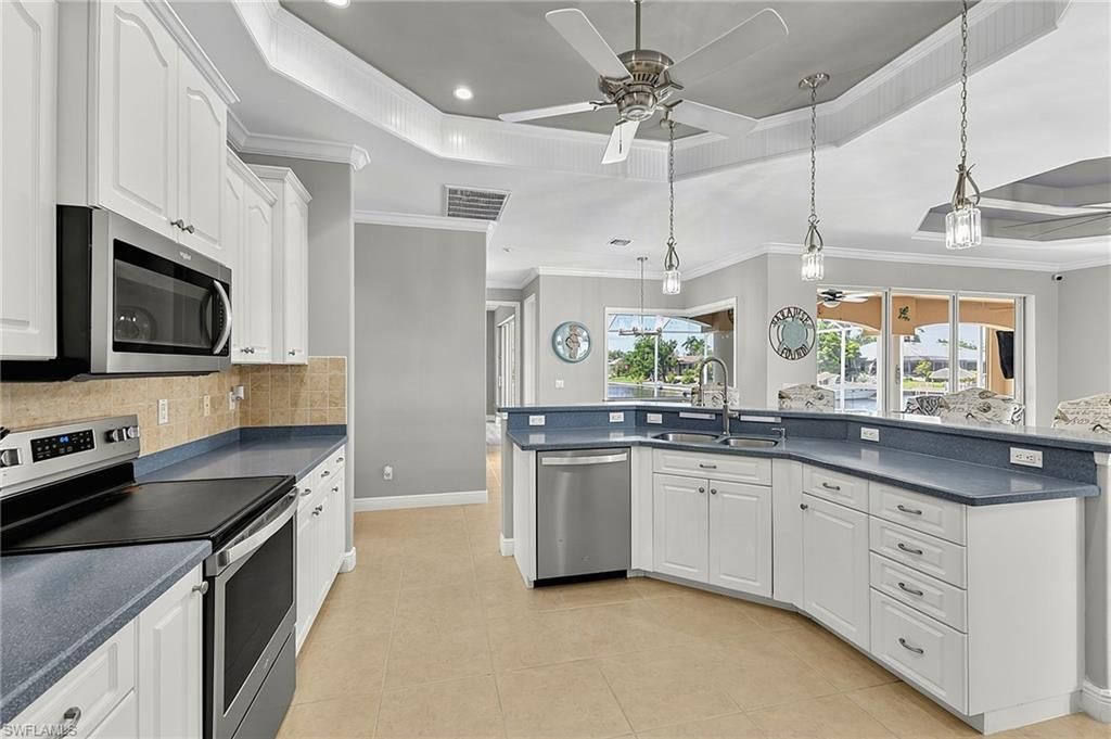 3126 SE 17th Ave, Cape Coral, FL 33904 Photo