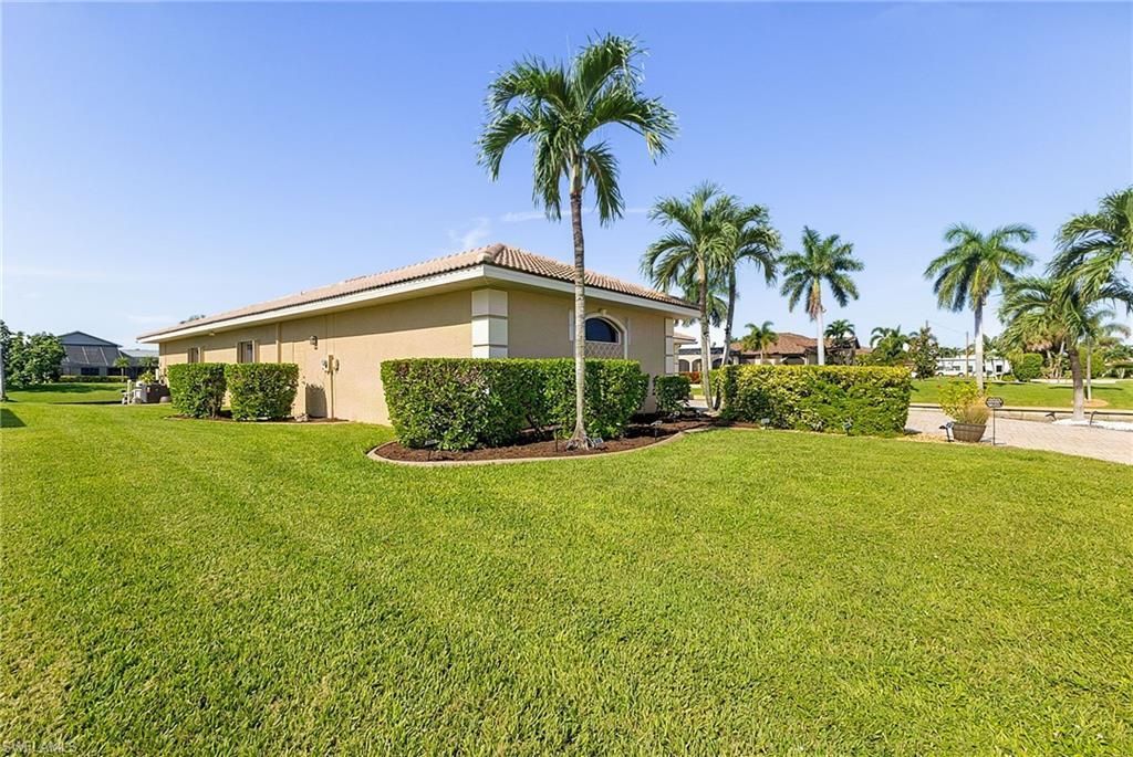 3126 SE 17th Ave, Cape Coral, FL 33904 Photo