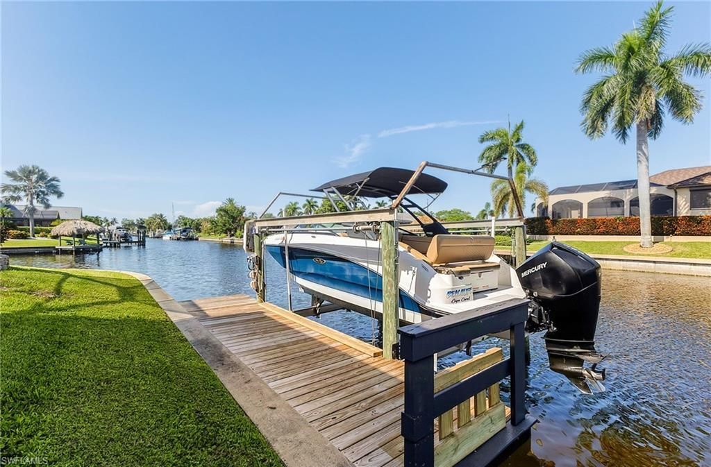 3126 SE 17th Ave, Cape Coral, FL 33904 Photo