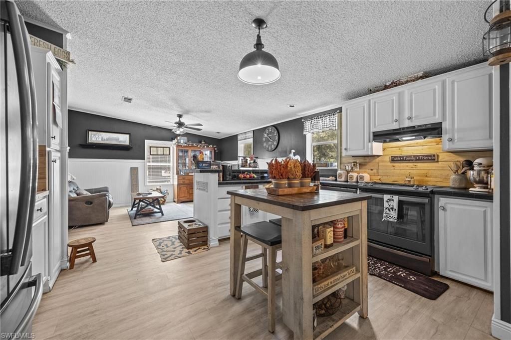18690 Matt Rd , North Fort Myers, FL 33917 Photo