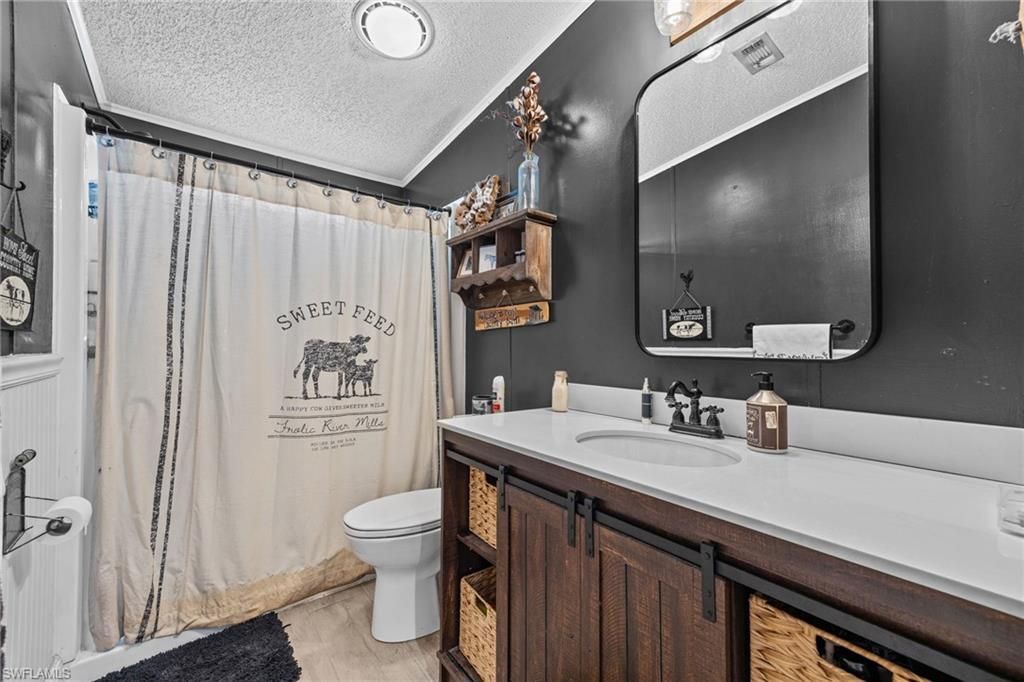 18690 Matt Rd , North Fort Myers, FL 33917 Photo