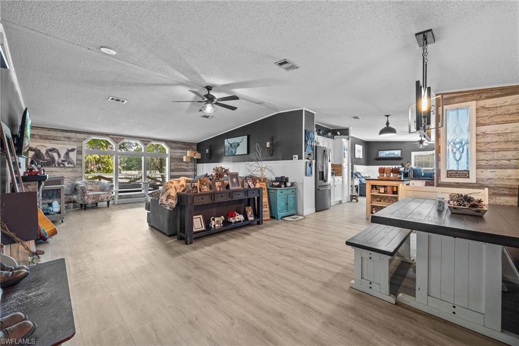 18690 Matt Rd , North Fort Myers, FL 33917 Photo