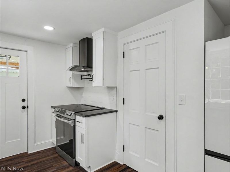 3246 Stimson Road, Barberton, OH 44203 Photo 7