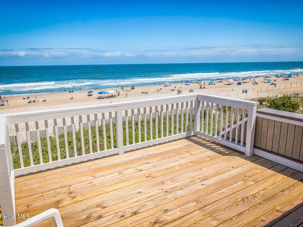 14 E Atlanta Street, Unit B, Wrightsville Beach, NC 28480