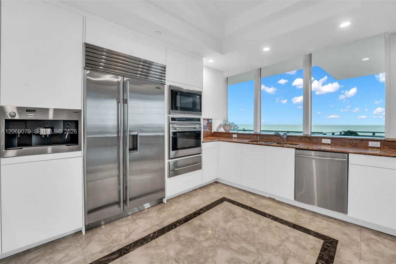 10295 Collins Ave, Unit 402, Bal Harbour, FL 33154 Photo