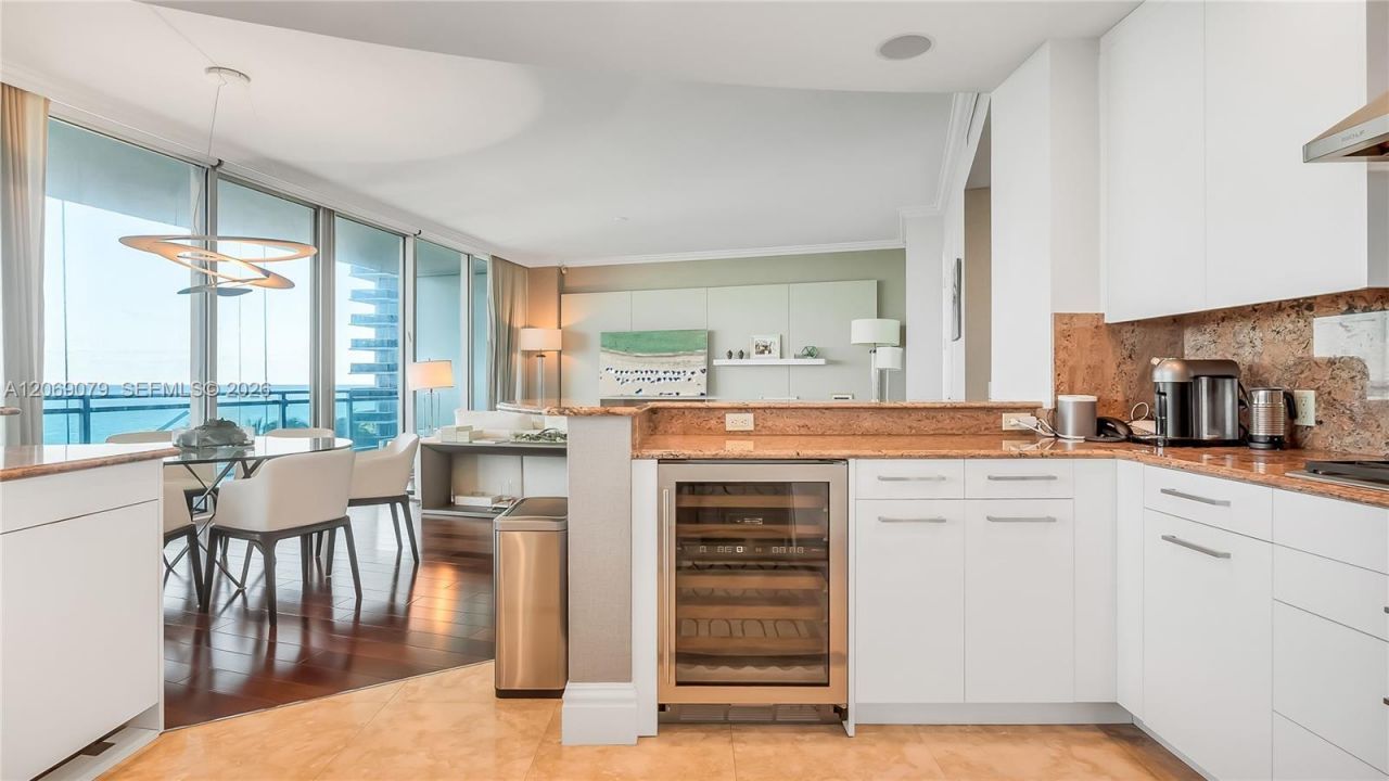 10295 Collins Ave , Unit 402, Bal Harbour, FL 33154 Photo