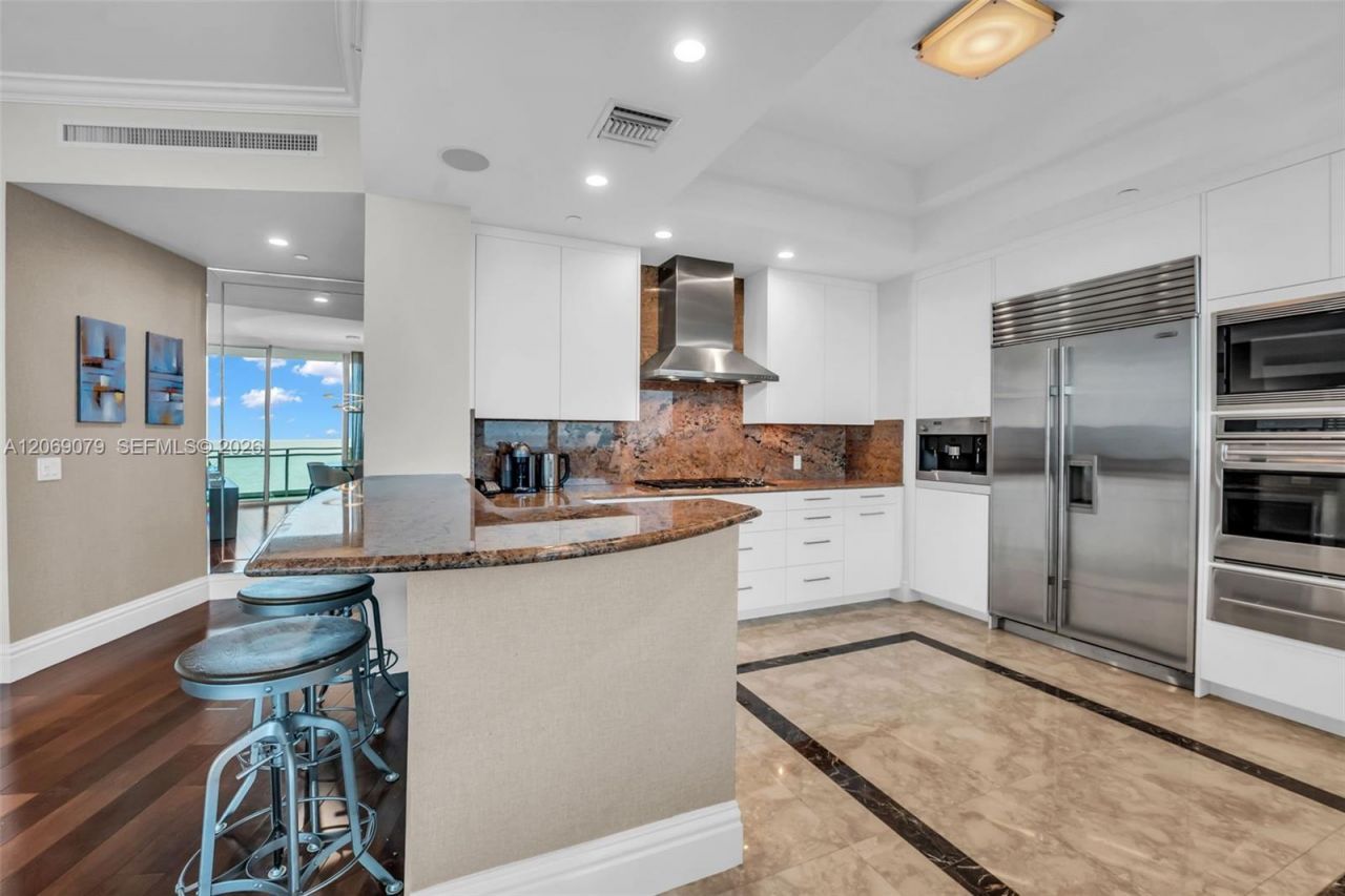 10295 Collins Ave, Unit 402, Bal Harbour, FL 33154 Photo