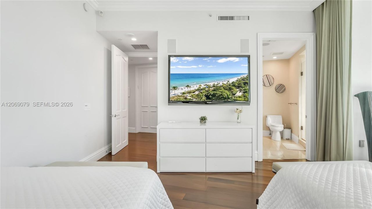 10295 Collins Ave , Unit 402, Bal Harbour, FL 33154 Photo