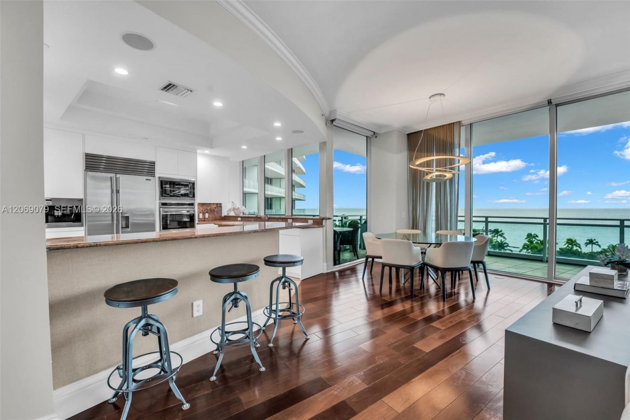 10295 Collins Ave, Unit 402, Bal Harbour, FL 33154 Photo