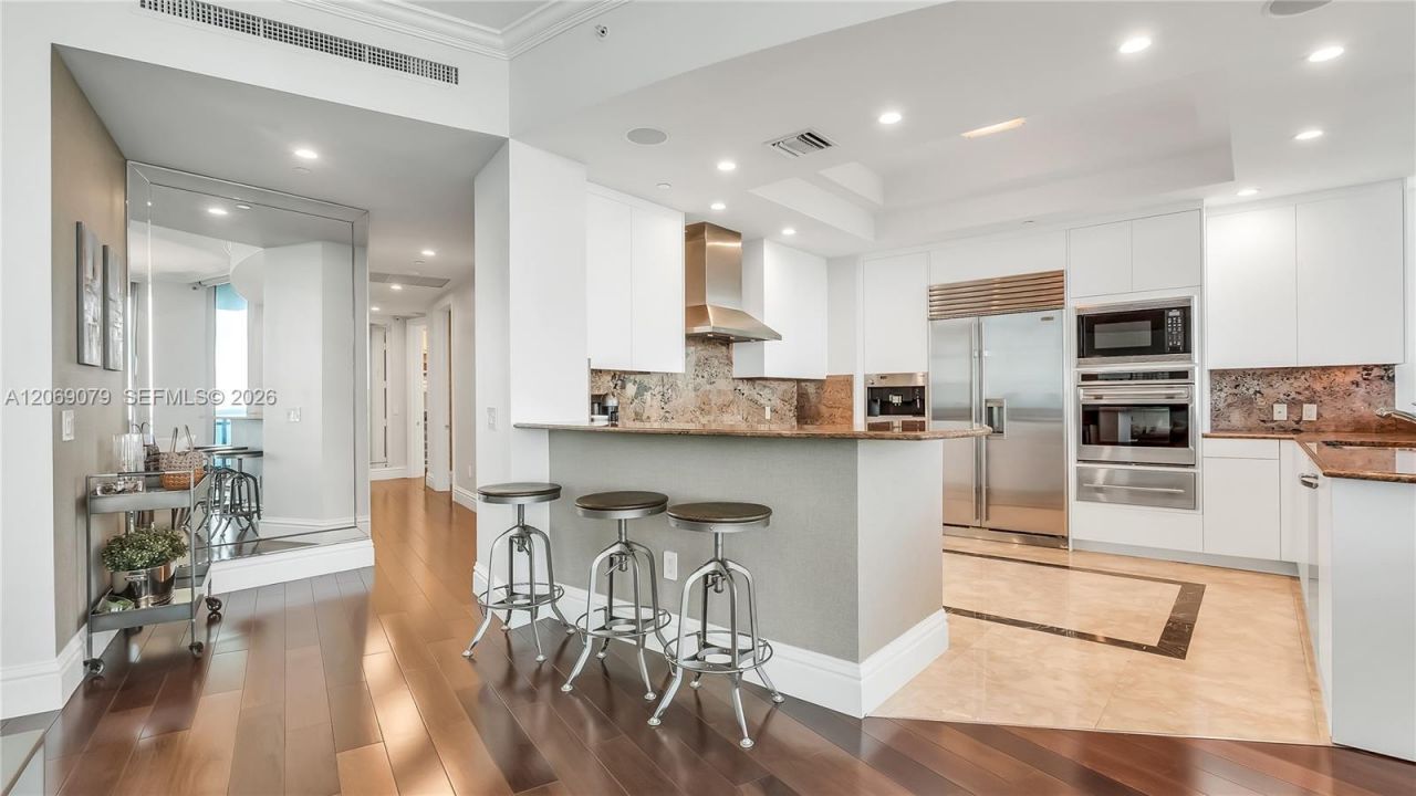 10295 Collins Ave , Unit 402, Bal Harbour, FL 33154 Photo