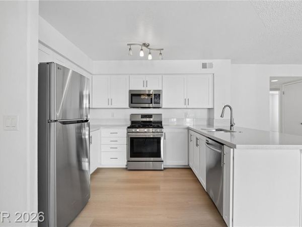 7901 Ryandale Circle , Unit 102, Las Vegas, NV 89145