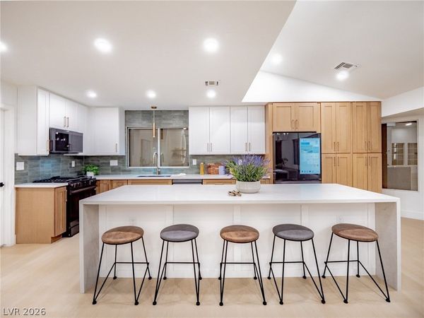 2629 Tumble Brook Drive , Las Vegas, NV 89134