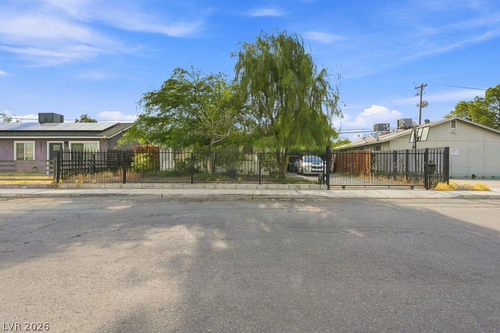 2545 Salt Lake Street, North Las Vegas, NV 89030 Main Photo