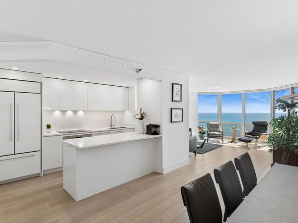 195 N Harbor Drive , Unit 4903, Chicago, IL 60601