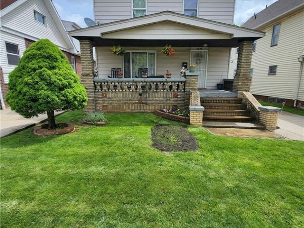 4689 E 85th Street, Garfield Heights, OH 44125