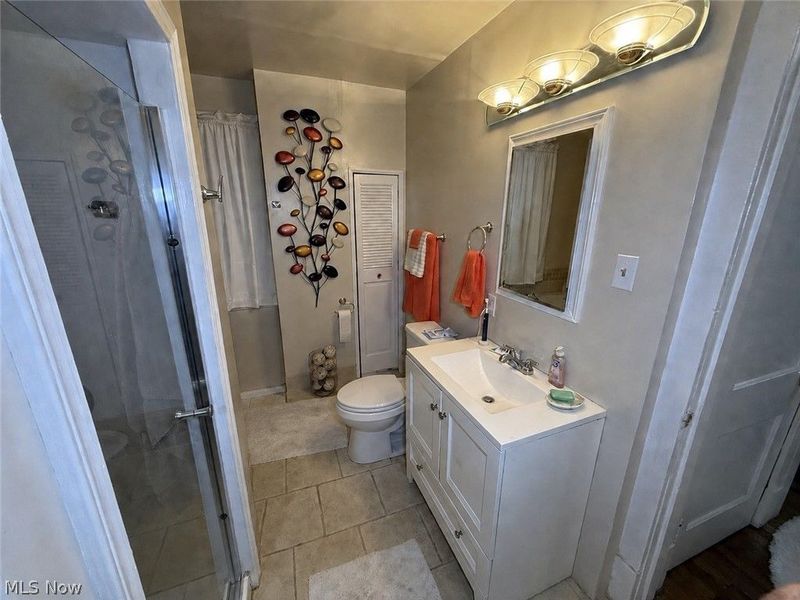 514 E 118th Street, Cleveland, OH 44108 Photo 14