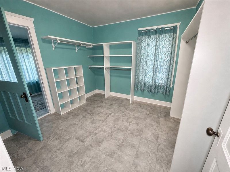 514 E 118th Street, Cleveland, OH 44108 Photo 17