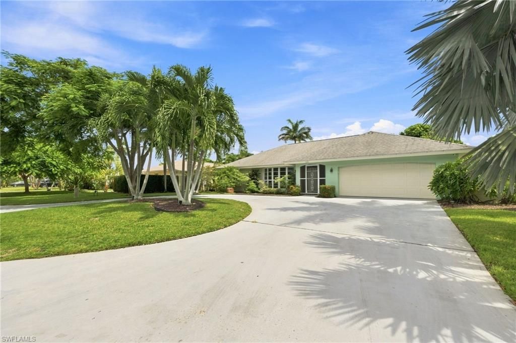 350 Pinehurst Cir, Naples, FL 34113 Photo