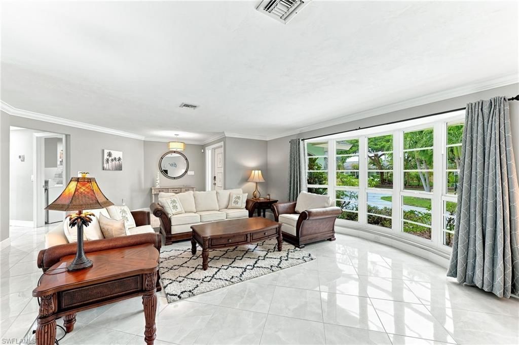 350 Pinehurst Cir, Naples, FL 34113 Photo
