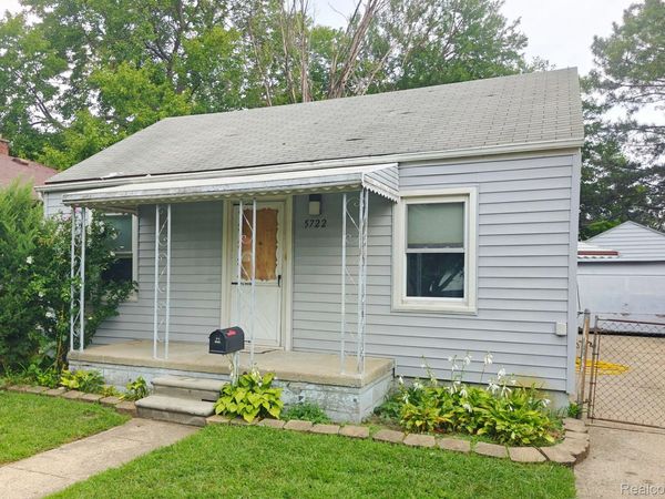 5722 N Silvery Lane , Dearborn Heights, Mi 48127