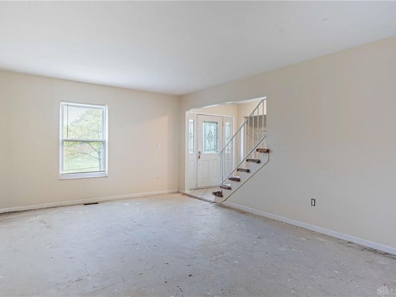 5404 Quisenberry Drive, Fairborn, OH 45424 Photo 14