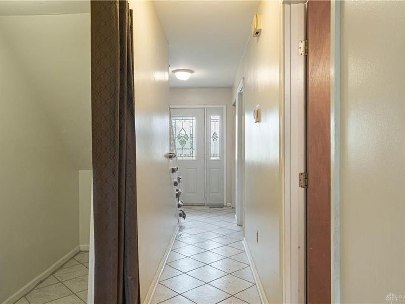 5404 Quisenberry Drive, Fairborn, OH 45424 Photo 22