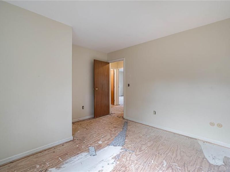 5404 Quisenberry Drive, Fairborn, OH 45424 Photo 26