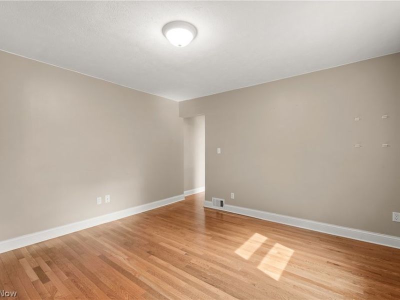 24479 Gessner Road, North Olmsted, OH 44070 Photo 19