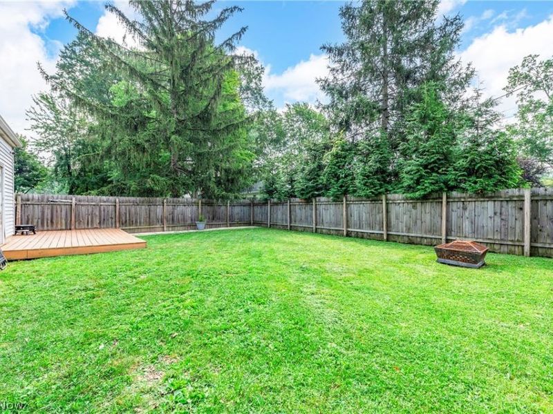 24479 Gessner Road, North Olmsted, OH 44070 Photo 32