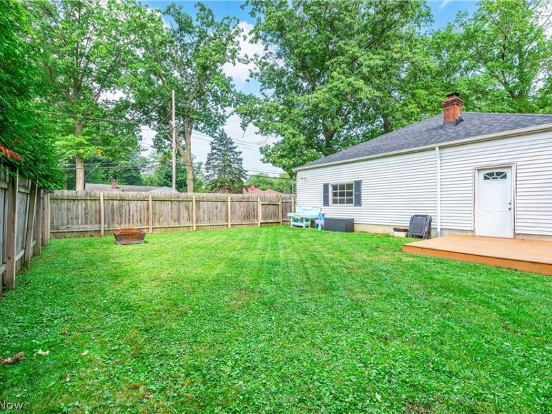 24479 Gessner Road, North Olmsted, OH 44070 Photo 35
