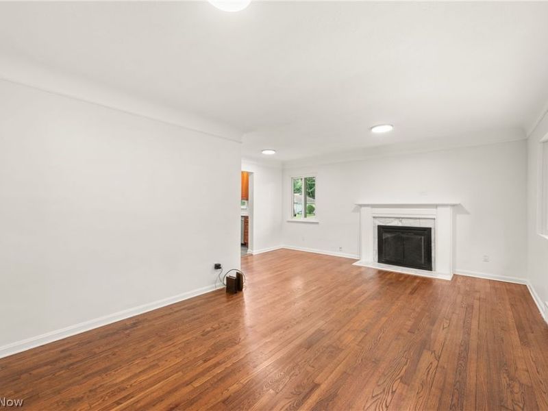 24479 Gessner Road, North Olmsted, OH 44070 Photo 4