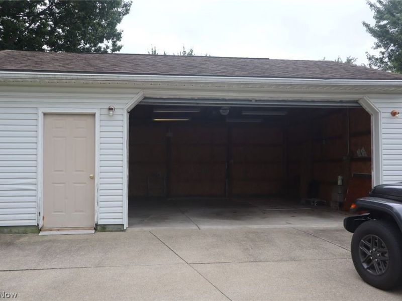 288 E Cassell Avenue, Barberton, OH 44203 Photo 17