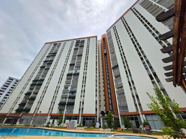 650 CALLE CUEVAS BUSTAMANTE, Unit Apt. 11-11, San Juan, PR 00918