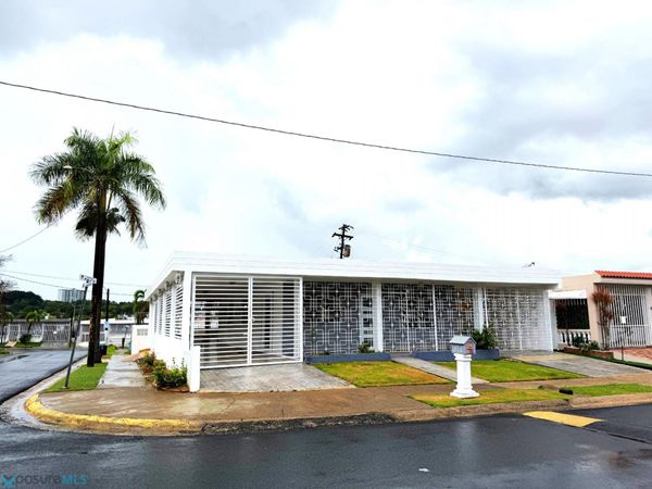 F 1 URBANIZACIÓN ROYAL GARDENS, BAYAMÓN, Bayam?´n, PR 00957