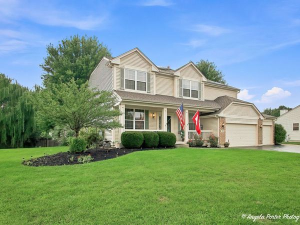 751 Needlegrass Parkway , Antioch, IL 60002