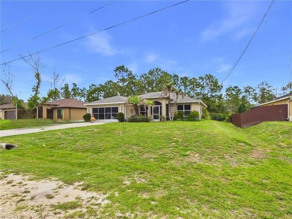 1858 Marlboro LN , LEHIGH ACRES, FL 33972
