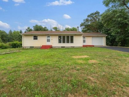 1207 N Mckay Avenue NE Alexandria, MN 56308
