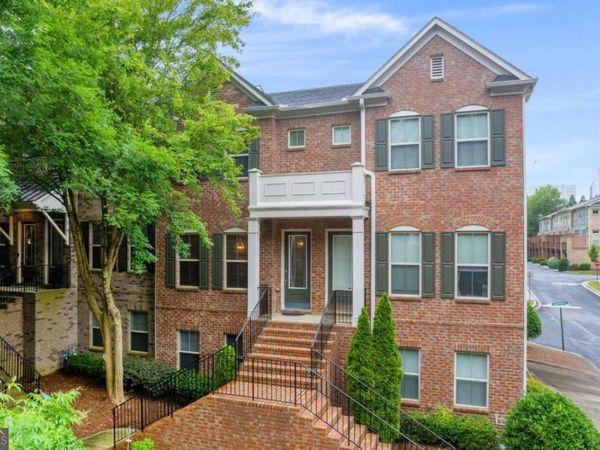 1653 SE Sabastian Point, Atlanta, GA 30329