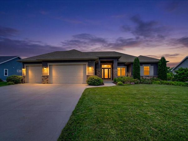 5227 Kings WAY, Mount Pleasant, WI 53403