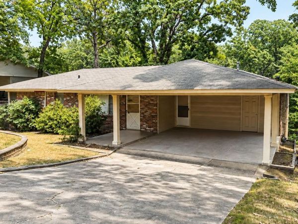 4520 Greenway Drive , North Little Rock, AR 72116