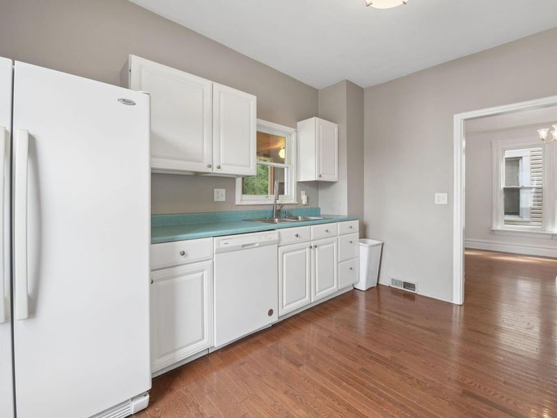 218 N Sandusky Street , Delaware, OH 43015 Photo 18