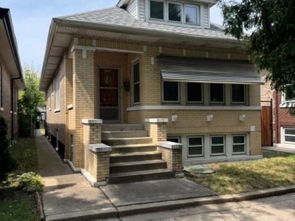 4936 S Kedvale Avenue , Chicago, IL 60632