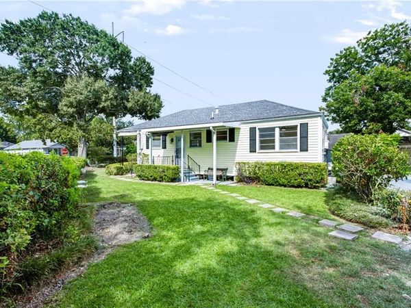 3714 DERBIGNY Street, Metairie, LA 70001