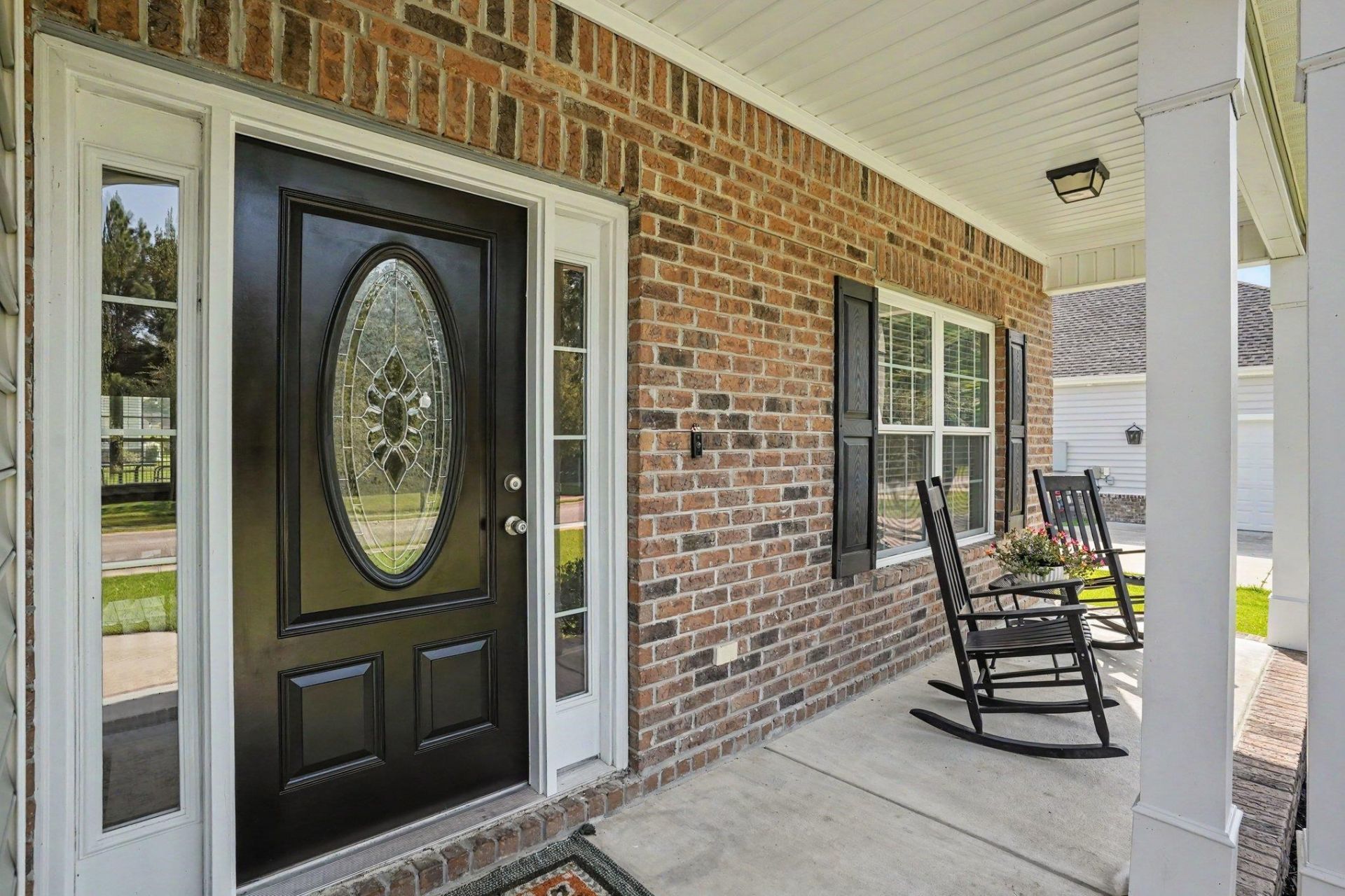 4025 Ridgewood Dr. Photo 4