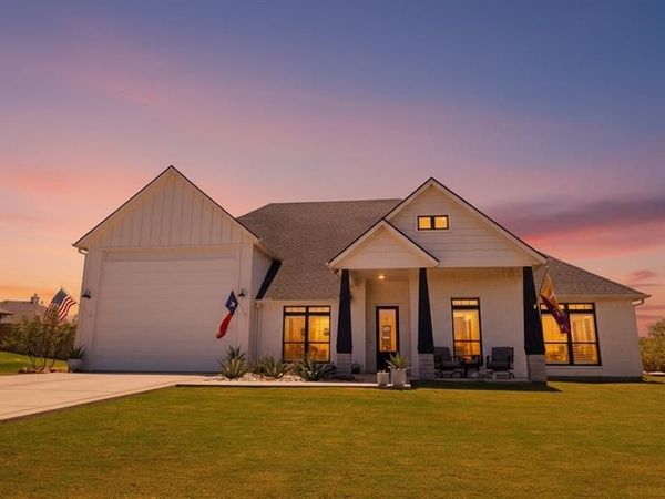 1233 Green Elm Road, Graford, TX 76449