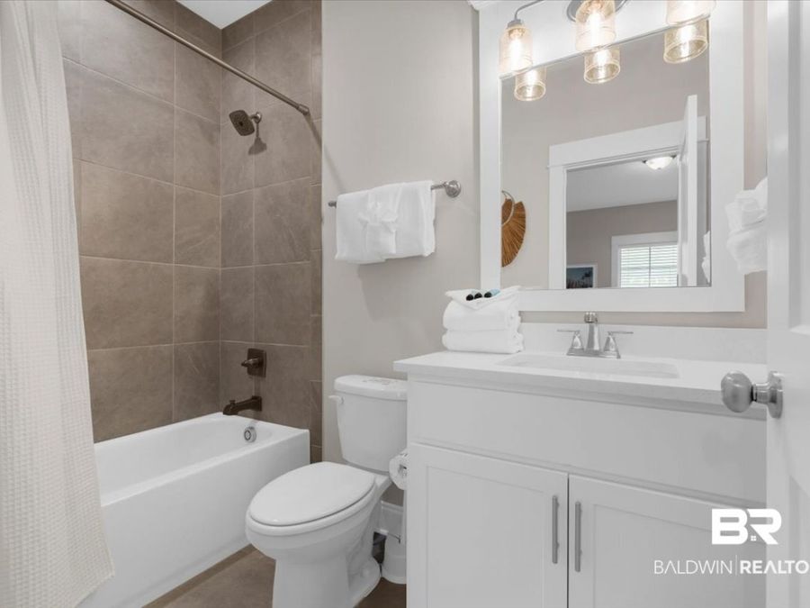 Property Image 80