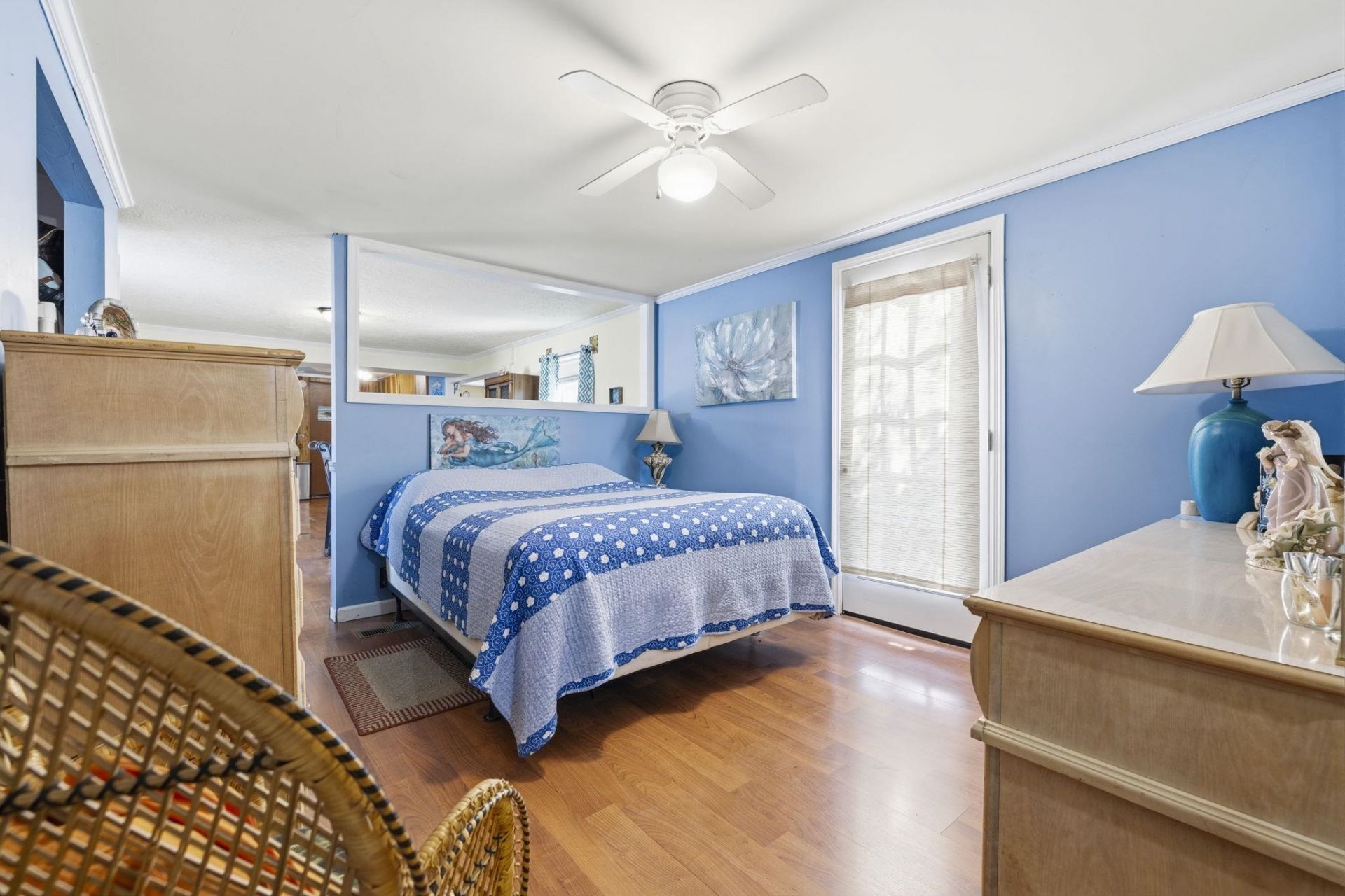 155 Ridgeway Loop Photo 16